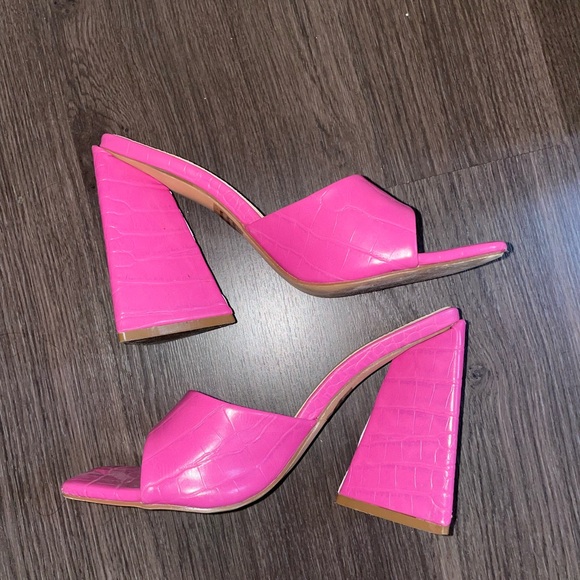 Pink block heel ego shoes - Picture 1 of 3